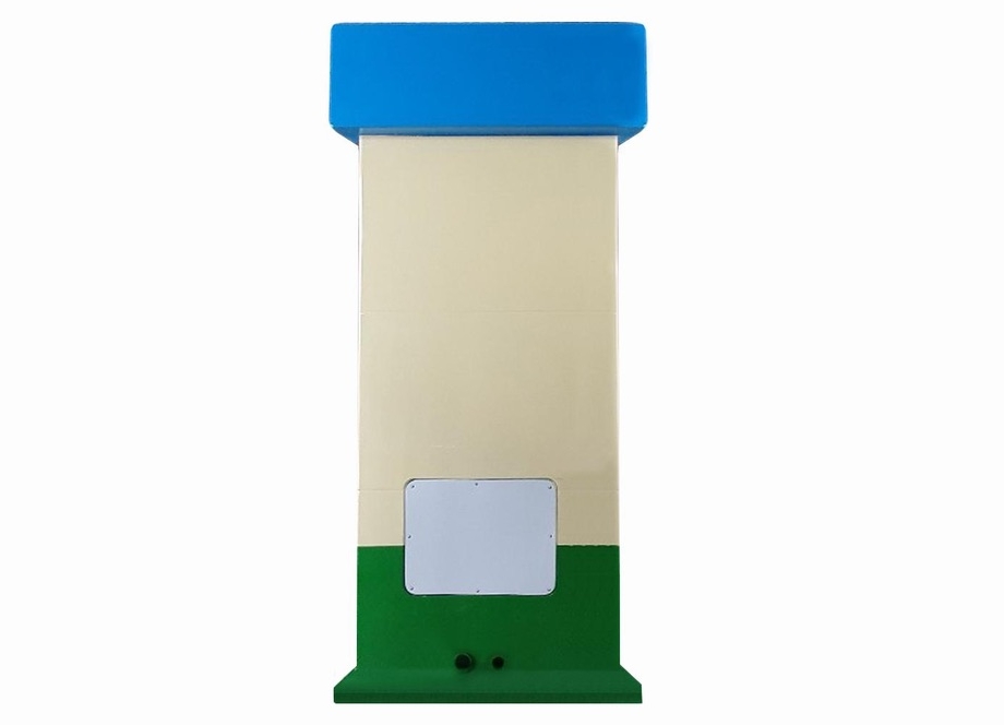 Mặt sau cabin có hộp kỹ thuật chứa máy bơm tăng áp