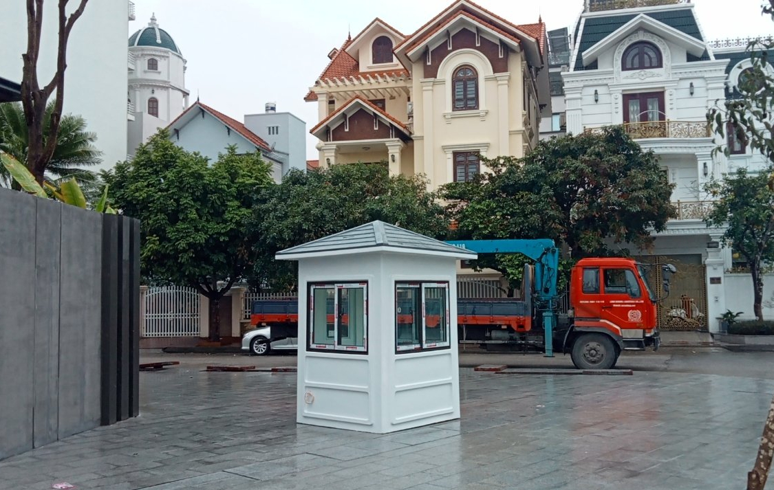 Giao bốt bảo vệ cho khu biệt thự