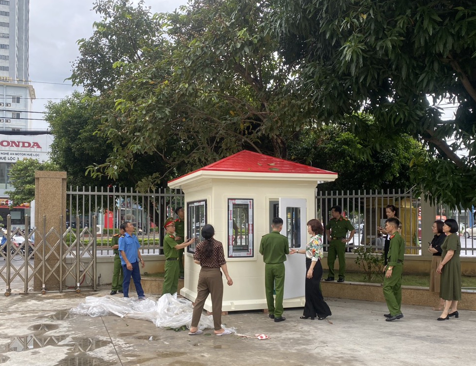 Lắp đặt bốt gác tại TP Vinh, Nghệ An