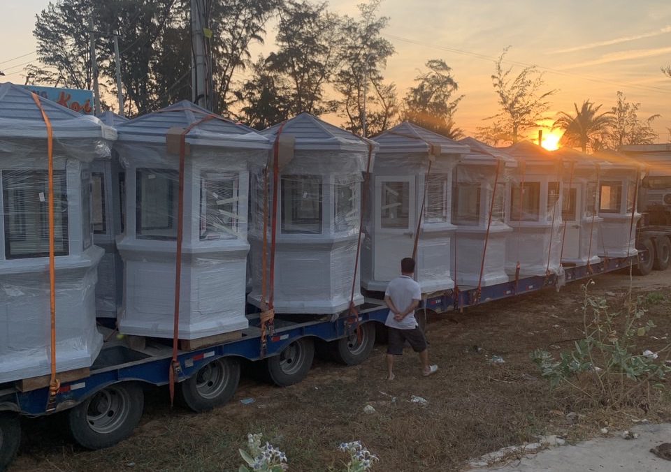 Vận chuyển bốt gác đến công trình